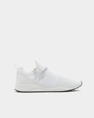 Soft elastic sneakers